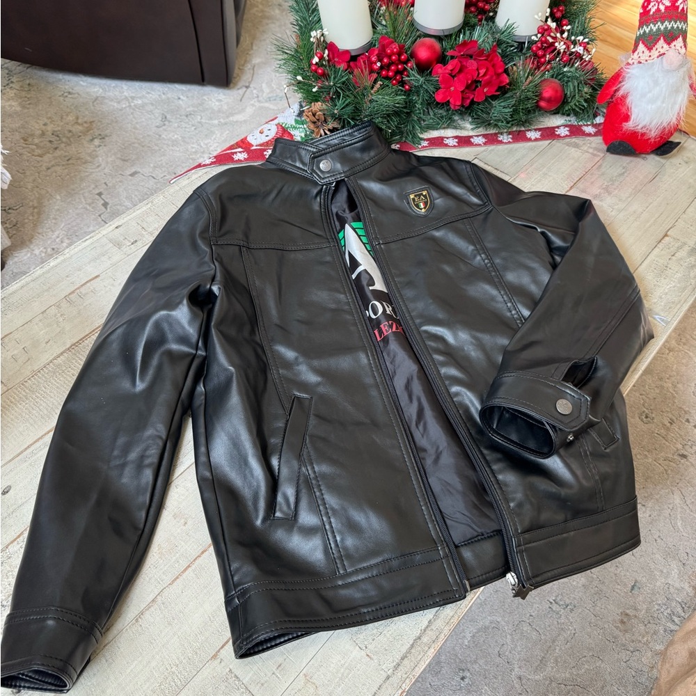 Emporio ♠️ Armani Jacket ♠️ - Picture 2 of 7